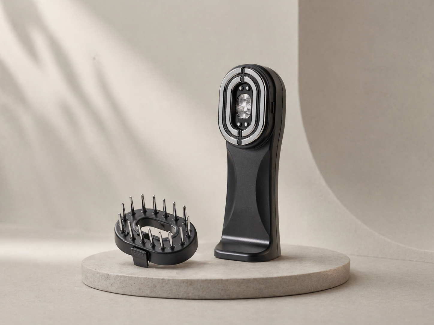TILLET SMART-GEAR 本体とスカルプアタッチメント