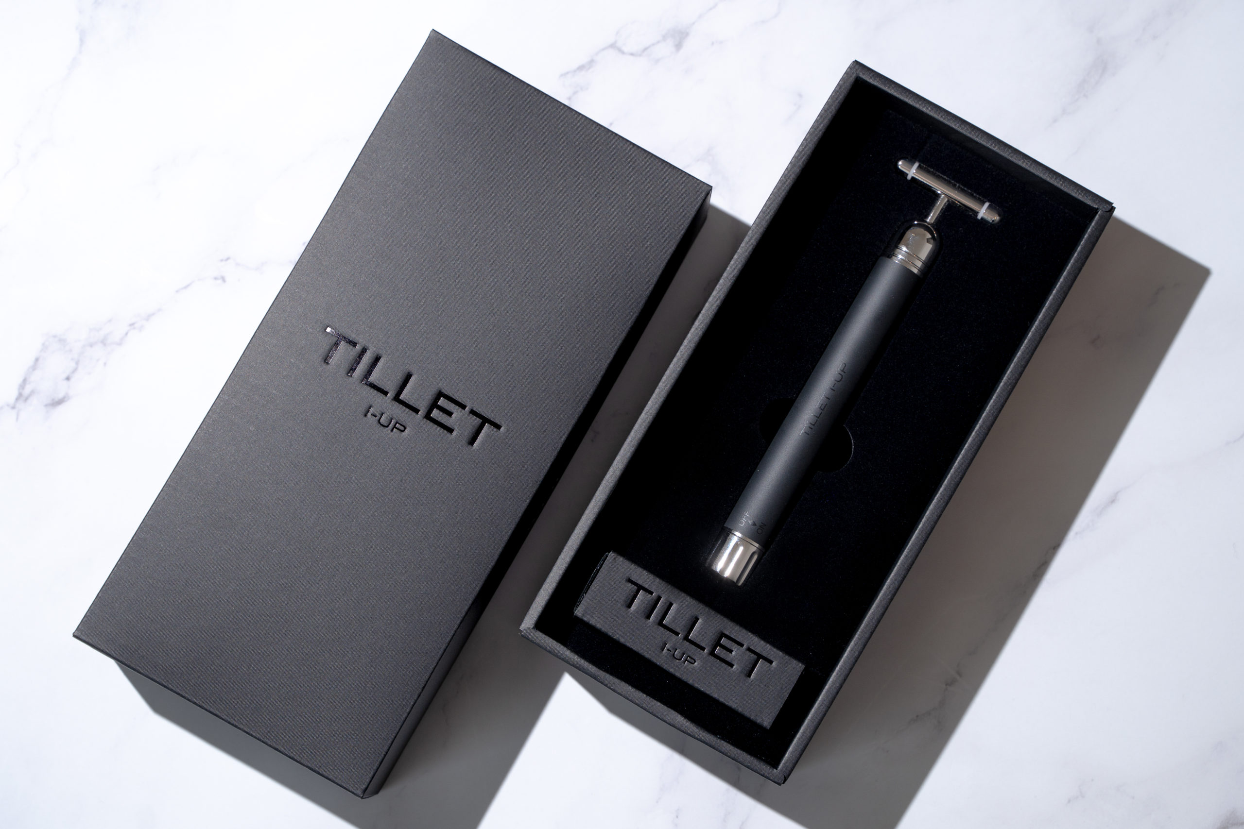 定番入荷 TILLET I-UP 目元美顔器 - crumiller.com